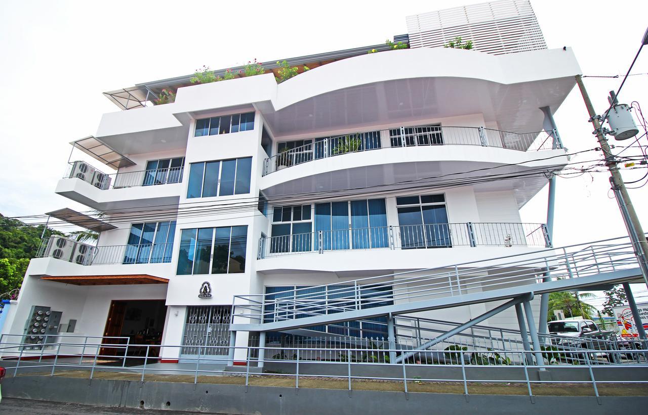 Puerta Del Cielo Quepos Hotel Exterior photo